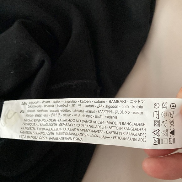 Zara black dress, great condition - Picture 3 of 3